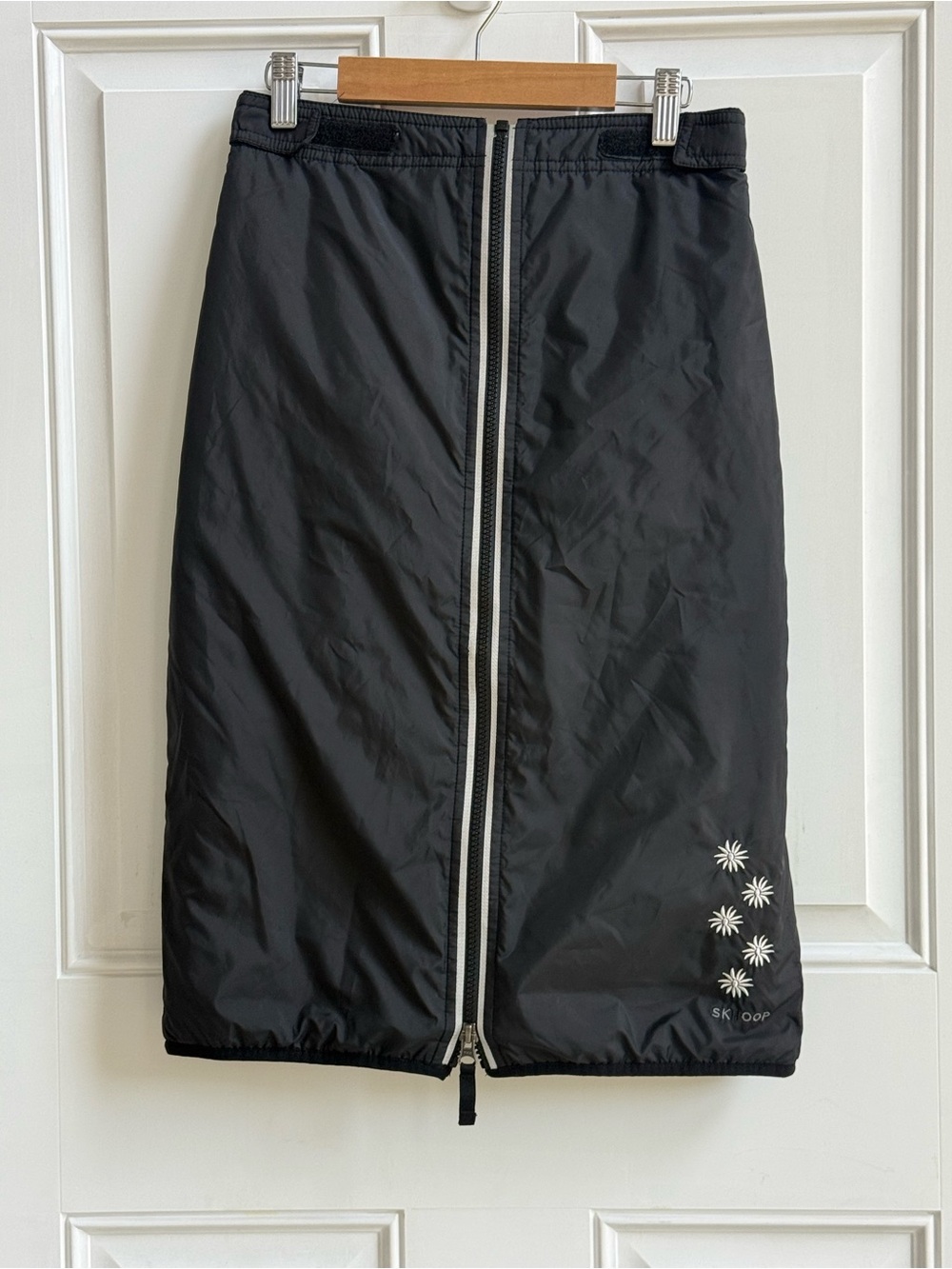 Skhoop Milla Girls Nordic Insulated Snow Skirt Long Full Zip Daisy Embroidery